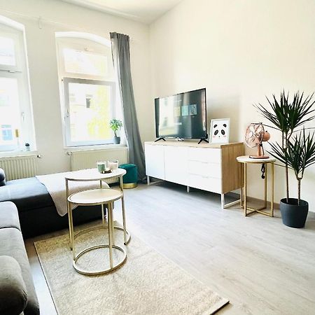 Renoviertes Apartment In Zentraler Lage - Wlan, Smart-Tv, Kueche, Balkon Und Queensize-Bett Fuer 4 Gaeste Erfurt Zewnętrze zdjęcie