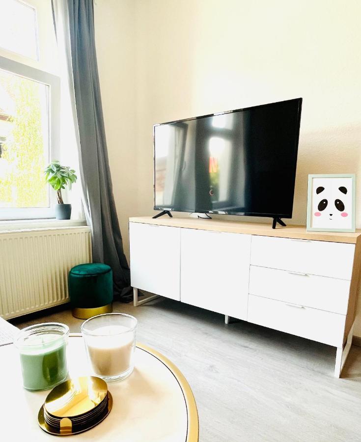 Renoviertes Apartment In Zentraler Lage - Wlan, Smart-Tv, Kueche, Balkon Und Queensize-Bett Fuer 4 Gaeste Erfurt Zewnętrze zdjęcie